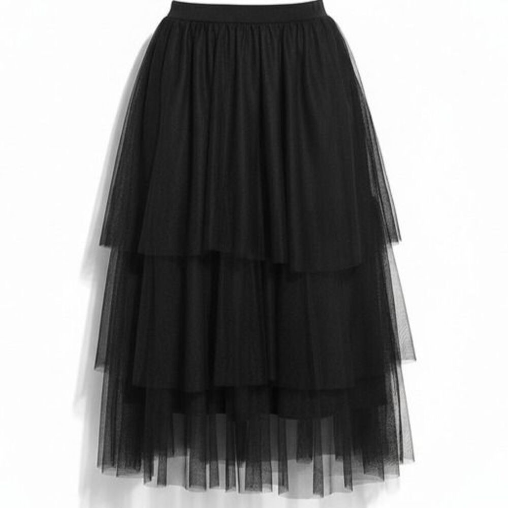 ONE SIZE BLACK TULLE SKIRT-NWT